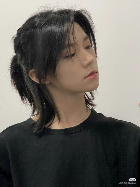 Pelo Ulzzang, Hair Tomboy, Tomboy Haircut, Androgynous Haircut, Androgynous Hair, Tomboy Hairstyles, Short Hair Tomboy, Asian Short Hair, Hair Inspiration Short