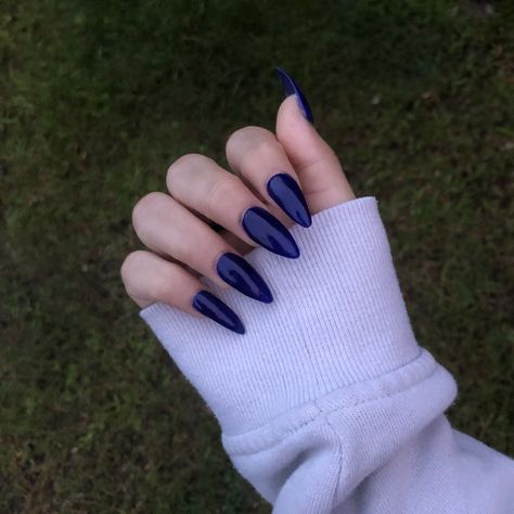 Navy Blue Stiletto Nails, Blue Stilletos Nails, Acrylic Nails Navy, Nails Navy Blue, Stiletto Acrylic Nails, Nails Navy, Blue Stiletto Nails, Blue Stilettos, Navy Nails