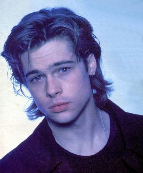 80s Men Hairstyles, Brad Pitt Hair, 80s Men, 90s Men, Men's Long Hairstyles, Long Hair Styles Men, Brad Pitt, Haircuts For Men, Celebrity Crush