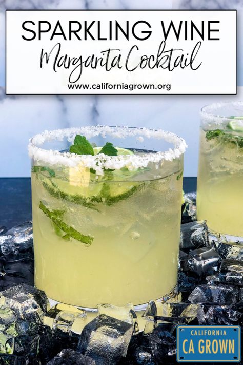 Margaritas, Wine Margarita Recipe, Margarita Wine Cocktail, Sparkling Wine Cocktail Recipes, Sparkling Wine Drinks, Wine Margarita, Sparkling Wine Cocktails, Wine Cocktail Recipes, Wine Spritzer