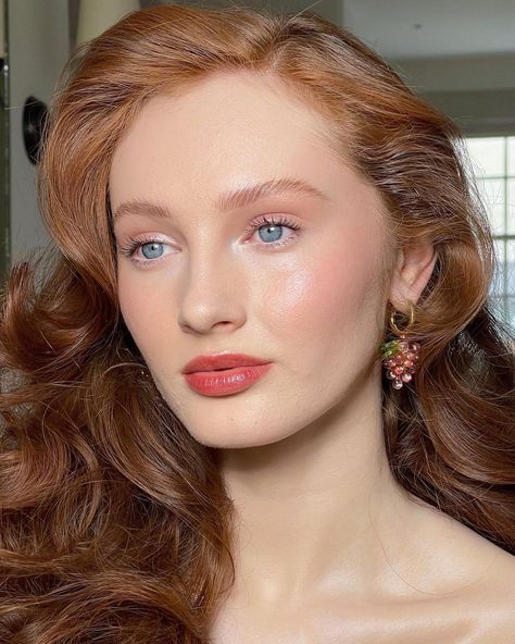 Medium Contrast Makeup Redhead, Brows And Lips Makeup, Kibbe Romantic Makeup Looks, Wedding Makeup For Green Eyes Redheads, Natural Bridal Makeup For Redheads, Strawberry Blonde Makeup Looks, Light Spring Makeup Look, Hooded Eyes Bridal Makeup, Red Head Wedding Makeup