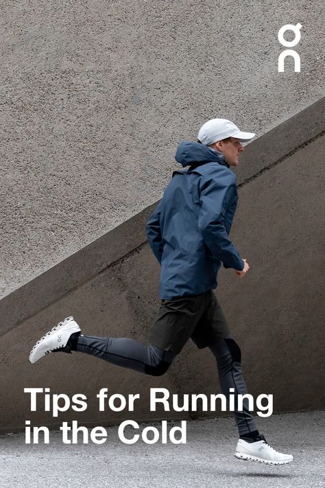 Man Running Outfit, Outdoor Running Aesthetic, Running Fashion Mens, Styling Running Shoes, Men’s Athleisure Fashion, Running Gear Mens, Men’s Running Outfit, Running Clothes Men, Running Aesthetic Men