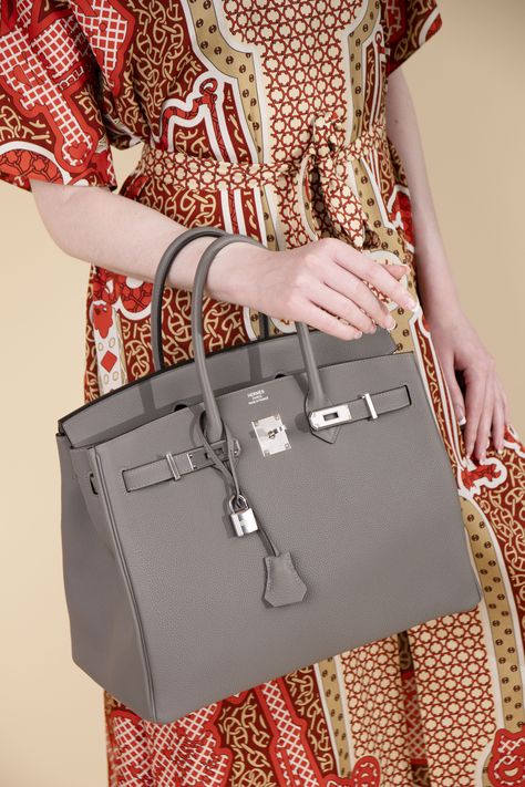 Hermès Birkin 35 Togo in Gris Meyer Watercolor Wallpaper Iphone, Hermes Birkin 35, Watercolor Wallpaper, Hermes Bags, Personal Shopper, Hermes Birkin, Wallpaper Iphone, Iphone