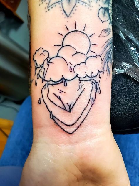 Women Line Work Tattoo, Thick Line Tattoos Simple, Easy Line Work Tattoo, Simple Line Work Tattoo, Simple Linework Tattoos, Linework Tattoo Design, Linework Tattoo, Stencil Outline, Work Tattoo