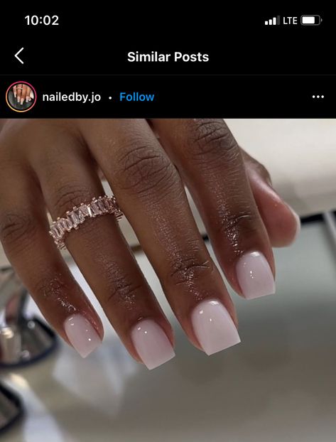 Classy Short Acrylic Nails Square, Ombré Short Square Nails, Subtle Nails Gel, Short Thick Acrylic Nails, Short Wedding Nails Black Women, Short Gel Acrylic Nails Square, Natural Acrylic Nails Short Almond, Short White Overlay Nails, Soft Gel Overlay Nails