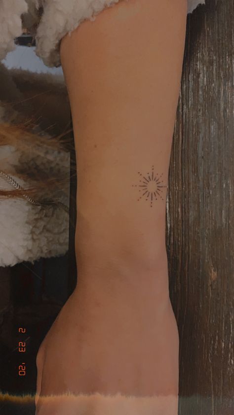 Sun Tattoo Danty, Sunshine Tattoo Back Of Arm, Sun Tattoo With Date, Small Sunburst Tattoo, Minimalist Sun Tattoo Simple, Single Needle Sun Tattoo, Dot Sun Tattoo, Sun Lines Tattoo, Tattoos Of The Sun