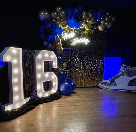 Male Sweet 16 Party Ideas, Boys Sweet 16 Party Ideas Decoration, Sweet 16 Boy Party Ideas, Boy 15th Birthday Party Ideas, Boys Sweet 16 Party Ideas, 16 Birthday Party Ideas For Boys, Sweet 16 Party Ideas For Boys, Boys 15 Birthday Party Ideas, Boys 16th Birthday Party Ideas