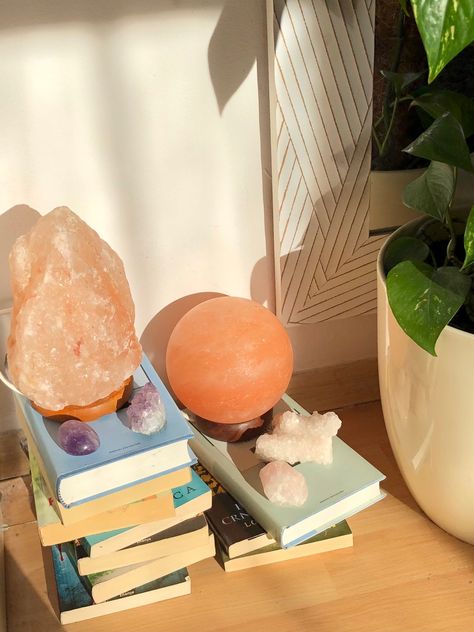 Rock Salt Lamp Bedroom, Bedside Crystal Display, Bedside Table Crystals, Salt Crystal Lamp Aesthetic, Incense Photography, Natural Crystal Lamp, Holistic Habits, Spiritual Room, Crystal Room