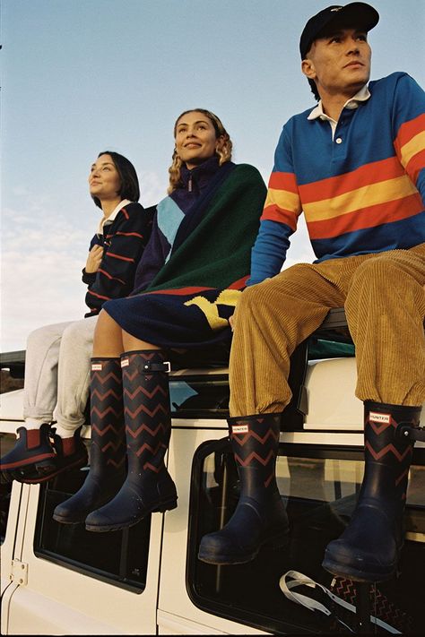 Rowing Blazers x Hunter Is an Absolute Trip https://www.highsnobiety.com/p/rowling-blazers-hunter-boots/ #Style #beauty British Festival, Boots Men Outfit, Rowing Blazers, Short Rain Boots, Golf Design, Chelsea Rain Boots, Johnnie Walker, Big Show, Rain Boot