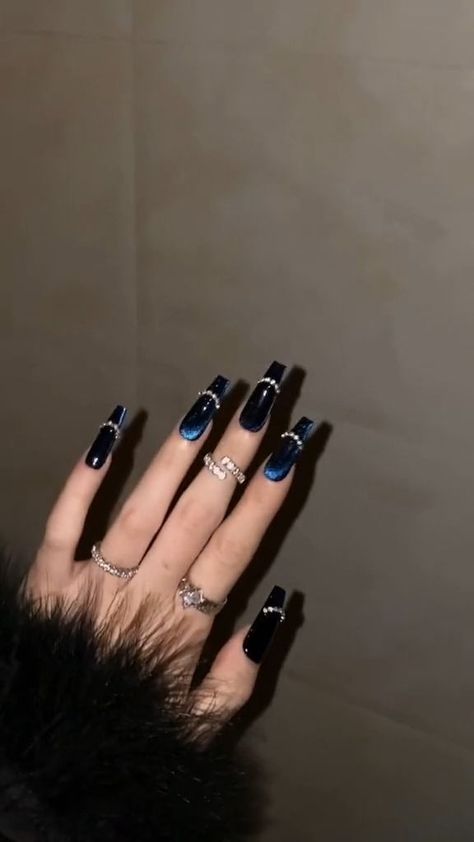 Dark Acrylic Nails, Scary Nails, Nail Art Designs For Beginners, Nail 2023, Easy Nail Art Designs, Art Designs Ideas, Asian Nails, Blue Acrylic Nails, Pretty Gel Nails