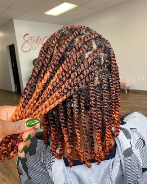 50 Winter Protective Hairstyles Ideas for Natural Hair - Coils and Glory Winter Natural Hairstyles, Two Strand Twist Hairstyles, Winter Hair Care, Flat Twist Hairstyles, Cabello Afro Natural, Natural Twists, Protective Hairstyles For Natural Hair, Natural Hair Twists, Natural Hairstyles For Kids