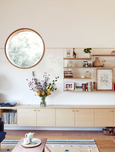 A Relaxed Torquay Beach House Decked Out In Timber Scandinavian Beach House, Beach House Deck, Castle Cottage, Scandinavian Cottage, Timber Kitchen, House Deck, Residential House, Interior Garden, Australian Homes