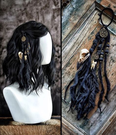 Romani Witch Costume, Swamp Witch Hair, Viking Witch Hair, Traditional Viking Women Clothing, Ren Fair Hair Accessories, Wasteland Hairstyle, Wizard Hairstyles, Pagan Festival Outfit, Witchy Hair Accessories