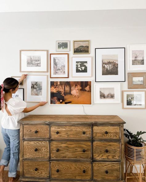 Bedroom gallery wall with Samsung Frame TV! 

#gallerywall #bedroomdecor #gallerywallideas #walldecor #bedroominspo #homedecor #neutraldecor Gallery Wall Above Dresser, Wall Above Dresser, Bedroom Gallery Wall, Gallery Wall Bedroom, Gallery Wall Decor, Gallery Wall Frames, Neutral Decor, Bedroom Inspo, Framed Tv