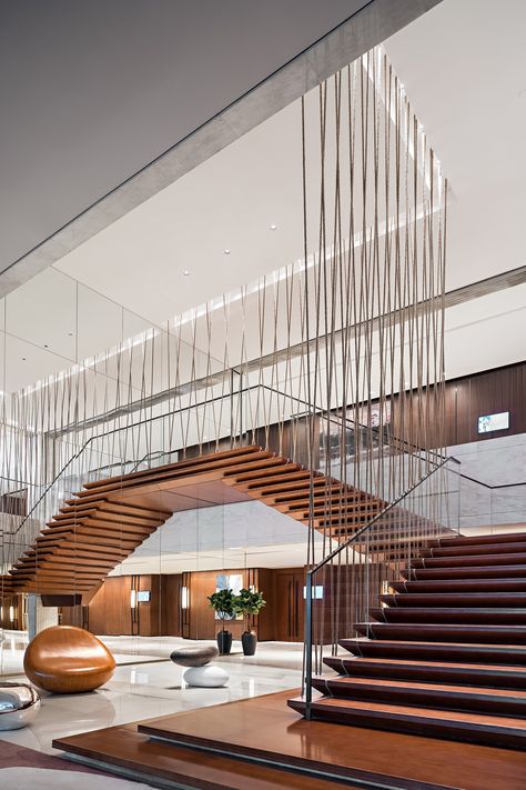 Hyatt Regency Beijing Shiyuan - Picture gallery Natural Stone Flooring, Lobby Interior, Lobby Design, White Marble Countertops, Interior Stairs, Hyatt Regency, Beijing China, Hotel Style, Hotel Interior