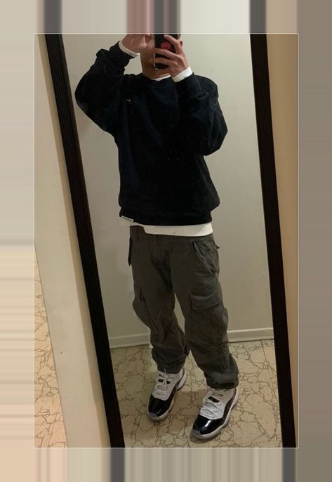 Nike Crewneck Outfit Men, Aj11 Outfit Men, Carhartt Cargos Outfits, Cargos And Crewneck, Jordan Bred 11 Outfits Men, Concord Bred 11 Outfit, Black Nike Crewneck Outfit, J11 Outfit For Men, Fits With Cargo Pants Men