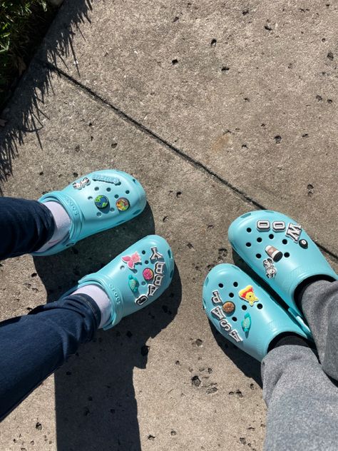 Couple matching crocs Matching Bestie Crocs, Matching Couples Crocs, Couples Crocs Ideas, Couple Crocs Shoes, Crocs Couple Goals, Matching Crocs With Bf, Matching Crocs For Couples, Blue Crocs With Jibbitz, Blue Crocs Outfit