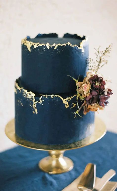 Jewel Tone Wedding Cakes, Blue And Gold Cake, Navy Cake, Wedding Colour Theme, Royal Blue Wedding Theme, Powder Blue Wedding, Blue And Gold Wedding, Wedding Cake Navy, 4 Tier Wedding Cake