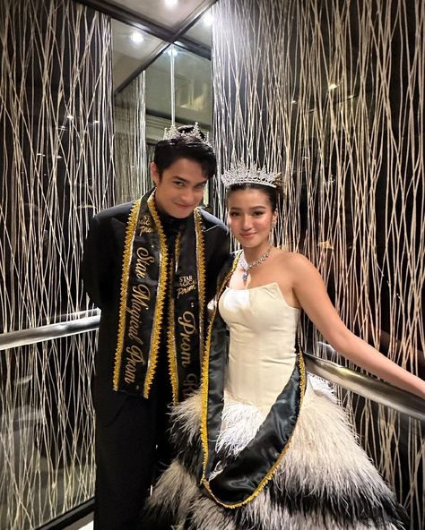 Prom King And Queen, Ice Bear We Bare Bears, Prom King, Can't Buy Me Love, Belle Mariano, Donny Pangilinan, Prom 2023, Queen Aesthetic, Prom Queen