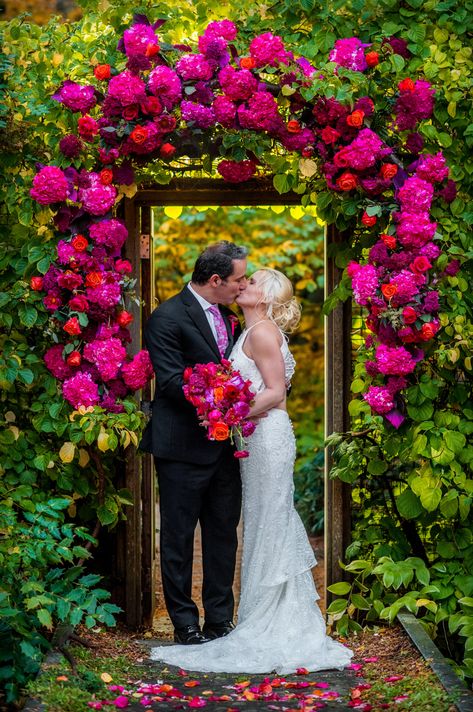 Hot Pink And Purple Wedding, Dark Green And Hot Pink Wedding, Hot Pink Wedding Decor, Emerald And Pink Wedding, Hot Pink Wedding Theme, Hot Pink Wedding, Magenta Wedding Colors, Hot Pink Wedding Colors, Hot Pink Wedding Flowers