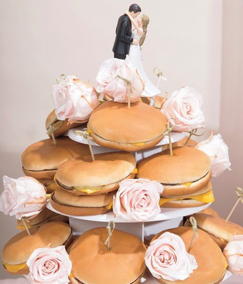 Mcdonald’s Wedding, Wedding After Party Food, Late Night Mcdonalds, Mcdonalds Delivery, Mc Donald Cake, After Party Food, Mcdonalds Wedding, Champagne Breakfast, Wedding Mc