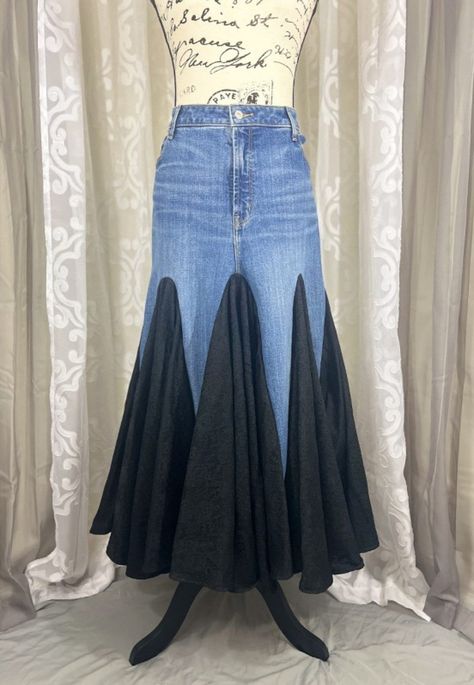 Upcycled denim jeans with 8 individual hand crafted fabric panels sewn in to create a fit n' flared, one of a kind skirt!  Collaborate with me for the style you desire! Tell me your style, colors, etc., and I will come up with a design to share with you to ensure you will love it! You are in control every step of the way!  To start your custom skirt, send me this listing in a private message, and we will talk details from there!  I double stitch every hem to ensure quality and durability! I want my art work to last a very long time! 🥰 Jeans Into Long Skirt, Custom Denim Skirt, Upcycle Skirt, Upcycle Maxi Skirt, Jeans To Skirt Diy, Upcycled Denim Skirt, Upcycled Fashion Diy Inspiration, Upcycle Jeans Skirt, Jeans Into Skirt