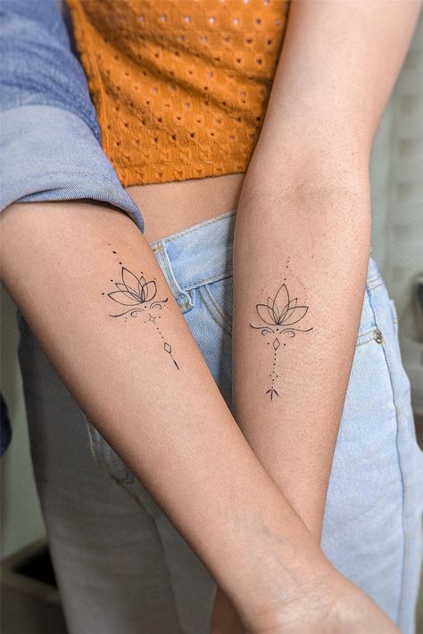 35 Small Tattoos With Meanings for Women - Flymeso Blog Minimalist Back Of Arm Tattoo, Boho Tattoos For Women, Lotus Tattoo Ideas For Women, Tattoo For Woman, Tato Minimal, Boho Tattoos, Meaningful Tattoos For Women, Small Pretty Tattoos, Petite Tattoos