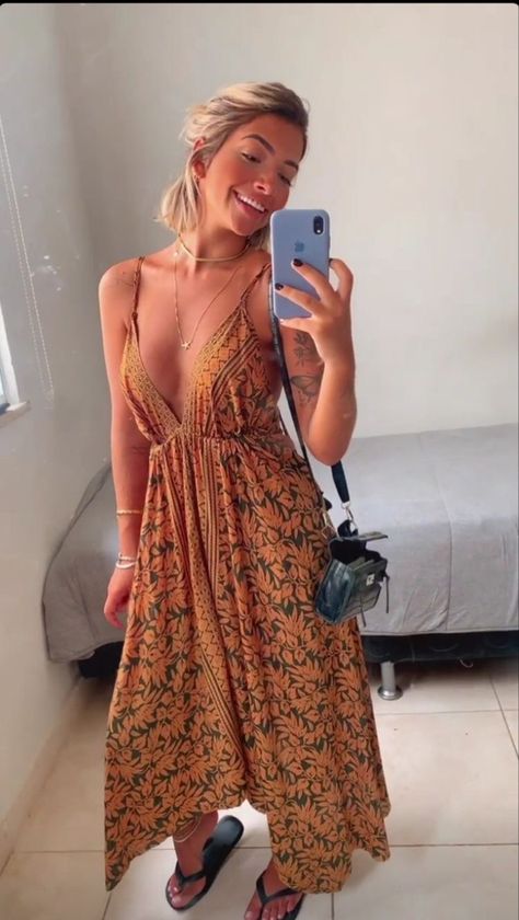 Looks Farm Rio, Hippie Elegante, Hippie Chic Outfits, Looks Hippie, Job Clothes, Boho Inspo, Estilo Real, Earthy Outfits, Summer Attire