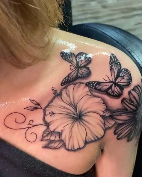 Flower Chest Tattoos For Women, Shoulder To Chest Tattoo Female, Flower Tattoos On Chest, Chest Tattoo Female Upper Cover Up, Sholdertatoos Women, Shoulder Chest Tattoo Female, Women Cute Tattoos, Upper Chest Tattoos For Women, Nj Tattoo