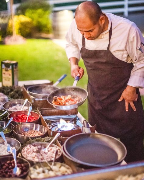 Pasta Food Bar - Here, guests could create custom-order pasta dishes with a chef-manned pasta bar by Pure Joy Catering with imported pastas, fresh made sauces, vegetable toppings, and fresh seafood. #weddingbars #weddingfood #weddingfoodbars #weddingreception | Martha Stewart Weddings - 23 Delicious Food Bars for Your Wedding Unique Wedding Food Stations, Wedding Food Bars, Diy Wedding Food, Hawaiian Dishes, Food Bars, Cheese Bar, Brunch Spread, Gourmet Breakfast, Pasta Bar