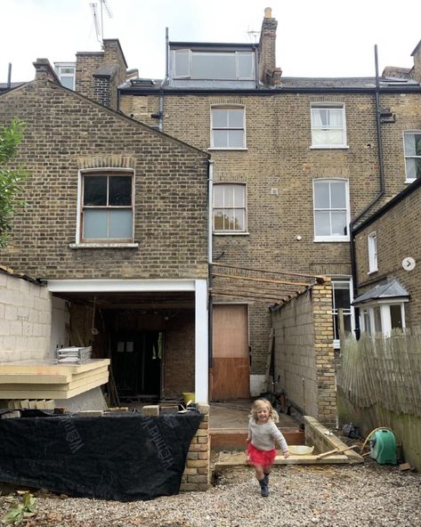 Home Tour // A Remodeled 1880s Victorian in London with ALL the Natural Light — The Grit and Polish Victorian Terrace House Extension, Victorian Cottage Interior, Kitchen Extension Terraced House, Victorian Terrace Kitchen Extension, Terraced House Extension, Victorian Terrace Extension, Terrace House Extension, Victorian Terrace Kitchen, London House Interior