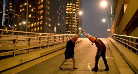 Vibe Friends, Her 2013, Spike Jonze, Scene Aesthetic, Friends Night, Movie Screenshots, Traffic Cone, I Love Cinema, Movie Shots