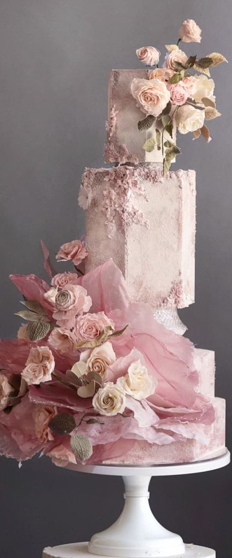 Textured Wedding Cakes, Extravagant Wedding Cakes, Cake Design Inspiration, Black Wedding Cakes, Cake Artist, Dream Wedding Cake, Modern Cakes, Amazing Wedding Cakes, Fall Wedding Cakes