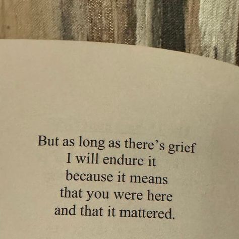 Liz Newman Writer | poetry about grief, mental health, and faith on Instagram: "💔💔💔 (poem from “I Look to the Mourning Sky” available on Amazon)  #liznewman #ilooktothemourningsky #grief #griefawareness #griefandloss #griefisnotlinear #griefislove #griefpoetry #lossofalovedone #inmemory #griefcommunity" Quotes About Grieve, Quotes About Losing A Grandfather, Poems On Memories, Griefing Your Dad Poems, Poem About Healing, Grave Stone Quotes, Griefing Your Sister, Griefing Your Husband Quotes, Griefing Your Dad Quotes