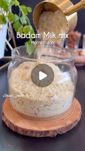 Fathima Yusuf (Shadiya) on Instagram: "Badam milk mix Here’s how you make the Homemade badam milk mix so much better than the ready made ones cos you know what’s exactly in there..😉 Enjoy it warm or cold according to your likings.. perfect for the cold nights & all you need to do is simply add two spoons & enjoy with a warm glass of milk. Don’t forget to LIKE, SAVE, SHARE the reel and FOLLOW @shadi_faleel for more easy recipes. You’ll need: 1/2 cup blanched almonds 1/4 cup pistachios 1/4 cup cashews 1/2 tbsp cardamom ( 6 to 7) ( you can also add 1 tsp of cardamom powder if you have) Few strands of saffron 1 cup sugar 1/3 cup of chopped mixed nuts (Almonds, pistachios & cashews) Follow @shadi_faleel Share & Save the reel. Follow the instructions mentioned on the reel. P.s make Badam Milk Recipes, Ramadan Drinks, Badam Milk Recipe, Badam Milk, Bracelet Craft, Blanched Almonds, Cardamom Powder, Cold Nights, Mixed Nuts