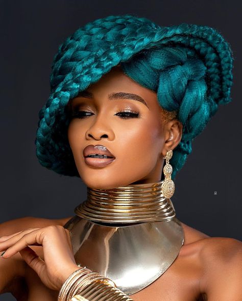 African Neck Pieces, Braid Editorial Hair, Hair Show Ideas Inspiration, High Fashion Hairstyles Models, Afrofuturism Hairstyles, Unique African Hairstyles, Hair Show Ideas, Avante Garde Hair, Avangard Hairstyle