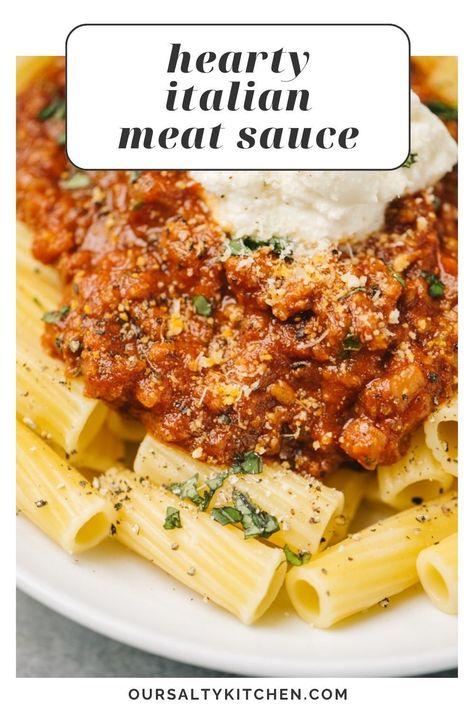 Spaghetti Beef Recipe, Homemade Spaghetti Meat Sauce, Red Sauce Pasta Recipe, Sausage Pasta Sauce, Best Spaghetti Sauce, Italian Meat Sauce, Red Sauce Recipe, Sausage Sauce, Homemade Meat Sauce