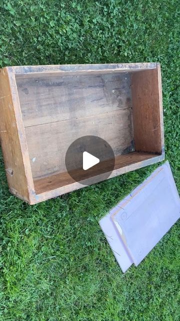 Deidre Serious Thrifter on Instagram: "Turning Trash into Treasure: Upcycled Dresser Drawer to Bookshelf 📚♻️ Don't underestimate the potential in what others might call junk! Discover the magic of creative upcycling in this transformation. #UpcycledFurniture
#DIYBookshelf
#trashtotreasure" Dresser Drawer Bookshelf, Upcycle Drawers Diy, Old Drawer Ideas, Old Drawers Repurposed, Dresser Drawers Repurposed, Upcycle Bookshelf, Drawers Repurposed Diy, Repurpose Drawers, Upcycle Drawers