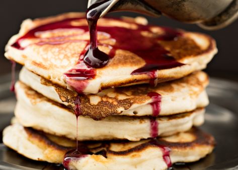 Boysenberry Syrup Recipe, Boysenberry Syrup, Culinary Medicine, Recipe For Pancakes, Pancake Syrup Recipe, Berry Syrup, Pancake Syrup, Health And Wellness Center, Homemade Syrup