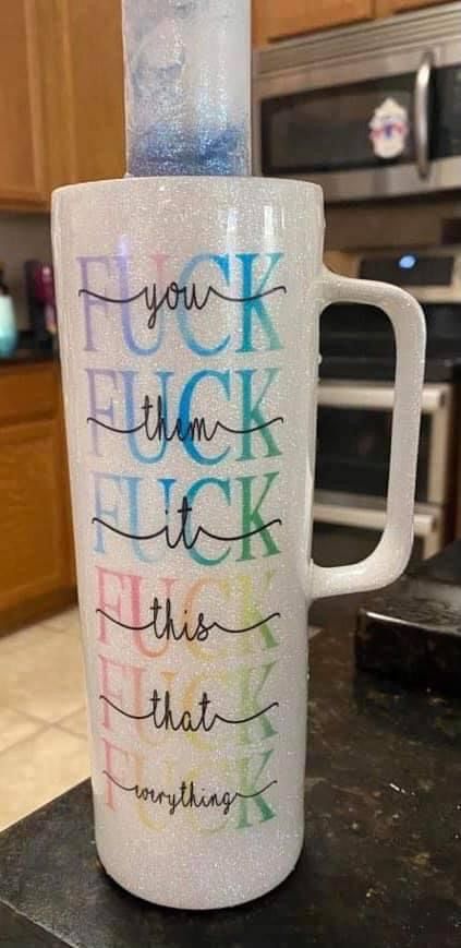 Tall Tumbler Ideas, Cricut Yeti Cup Designs Vinyl, Tumblr Cup Ideas For Women, Vegas Tumbler Ideas, Best Selling Tumblers, Epoxy Cups Ideas Funny, Tumbler Cup Saying Ideas, Tumblr Cups Ideas, Music Tumbler Ideas