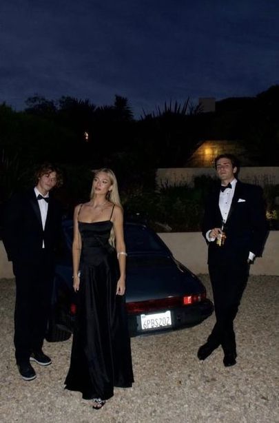 Tyler Lawrence Gray, New Years Dinner Party, Ivy Fashion, Best Friends Brother, Black Tie Party, Bella Hadid Outfits, Super Rich Kids, Winter Formal, Dinner Outfits