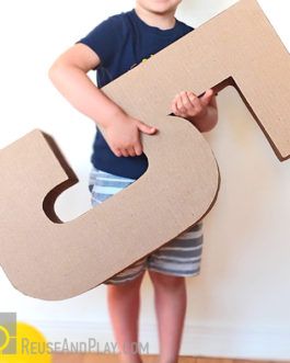 Large Birthday Numbers, Diy Birthday Number, Diy Party Props, Diy Framed Art, Birthday Party Props, Birthday Pinata, Sparkle Christmas, Cardboard Letters, Bookcase Diy