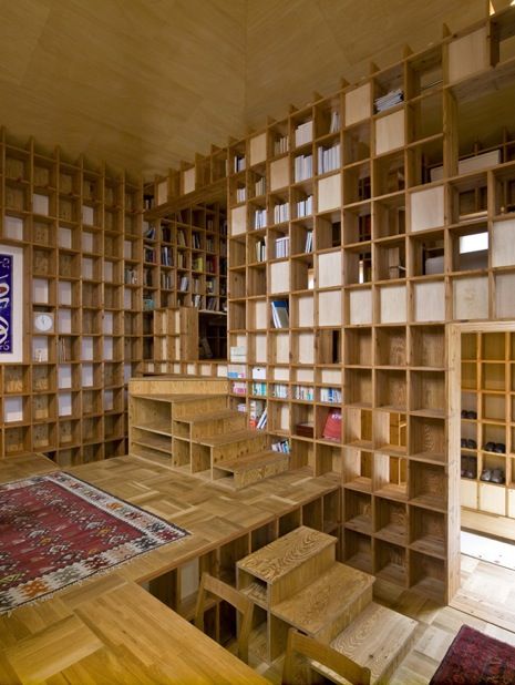 Located in Osaka Prefecture, Japan. It is called the Shelf-Pod, created by the Kazuya Morita Architecture Studio, and it is basically a house in which all the walls are bookshelves. Oh yeah. Creative Bookcases, Japanese Home Design, Pine Shelves, Pod House, Library Architecture, Bookcase Design, Architecture Studio, Japanese House, Home Library