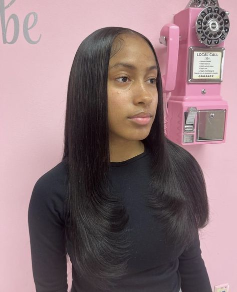 Quick Weave Hairstyles For Black Women Middle Part, Straight Weave With Layers, Pronto Quick Weave Hairstyles Long, Layered Quick Weave With Leave Out, Quick Weave Hairstyles Middle Part Long, Quick Weave Layers, Middle Part Quickweave With Leave Out, Middle Part Quickweave With Layers, Middle Part Straight Quick Weave