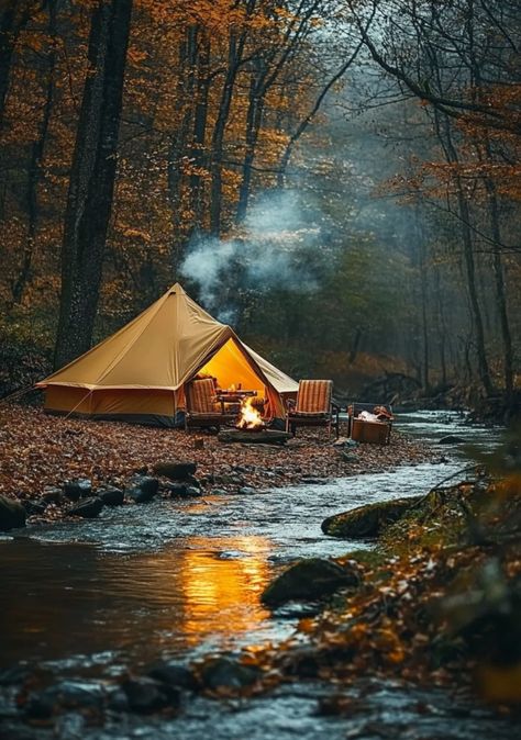 Camping Fire Aesthetic, Campfires Photography, Tent Aesthetic, Camping Wallpaper, Camping Pics, Forest Camping, Camping In The Woods, Tenda Camping, Camping Photo