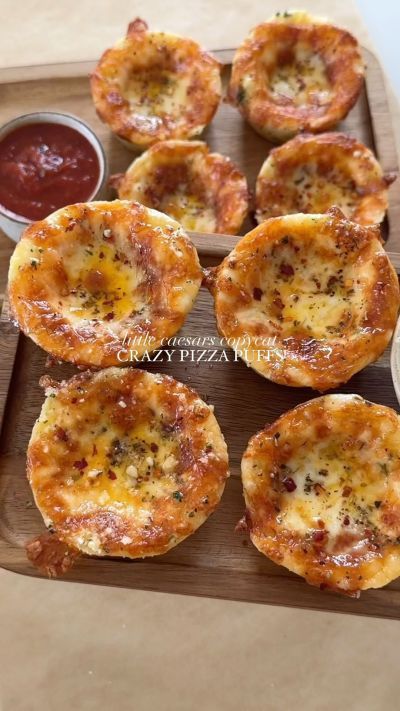 Little Caesar’s Pizza Puffs, Easy Cheese Snacks, Lil Ceasers Crazy Puffs, Little Ceasars Puffs, Copycat Little Caesars Crazy Puffs, Easy Dinner Recipes For Large Family, Fun Lunch Recipes, Little Cesar’s Crazy Puffs, Little Caesars Crazy Puffs