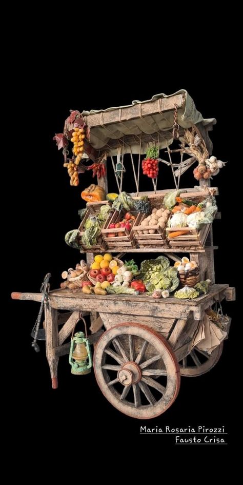 Dal gruppo fb Il presepe napoletano settecentesco Witches Cottage, Traditional Japanese House, Food Cart Design, Sculpture Art Clay, Fish For Sale, Dollhouse Projects, Fantasy Props, Warhammer 40k Miniatures, Miniature Diy