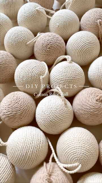 Diy Twine Ornaments, Yarn Christmas Ornaments Diy, Xmas Balls Diy, Styrophome Ball Crafts, Diy Christmas Spheres, Jute Ornaments Diy, Yarn Ornaments Diy, Rope Christmas Tree Diy Ornaments, Macrame Christmas Bauble