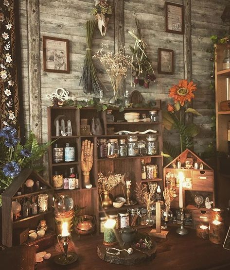 The Green Witch on Instagram: “How often do you organize your altar? 🌱 • • • Feature by @lena_fox_art • • • #witch #witchy #witchtips #witchspells #chakra #crystals…” Green Witch House Decor, Witchcraft Organization, Green Witch Alter, Green Witch Room, Green Witch Home, Witch Asethic, Witch House Decor, Green Witch Altar, Green Witch Decor