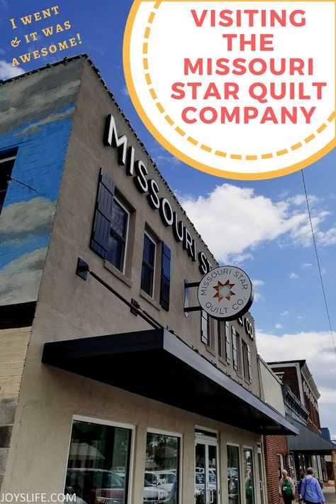 A helpful guide and tour (with tons of photos) of the Missouri Star Quilt Company in Hamilton, Missouri, from this quilter's recent visit! (I visited Missouri Star Quilt Company in Hamilton, Missouri and it was awesome!) #missouristarquiltco #missouristar #missouristarquiltcompany #quilting #quilt #hamiltonmo #hamiltonmissouri #jennydoan #quilttrip #sewing #visitmissouristar #joyslife #myvisit #msqc Patchwork, Missouri Quilt Company Tutorials, Hamilton Missouri, Missouri Aesthetic, Missouri Quilt Tutorials, Missouri Quilt Company, Missouri Star Quilt Company Tutorials, Missouri Star Quilt Tutorials, Midwest Road Trip